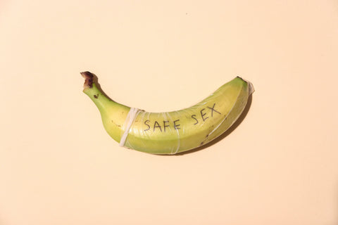 sexual-health-awareness-condom