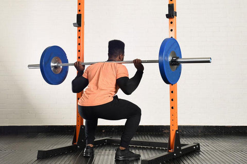 How to Use A Squat Rack?- A Guide for Beginners & Intermediates