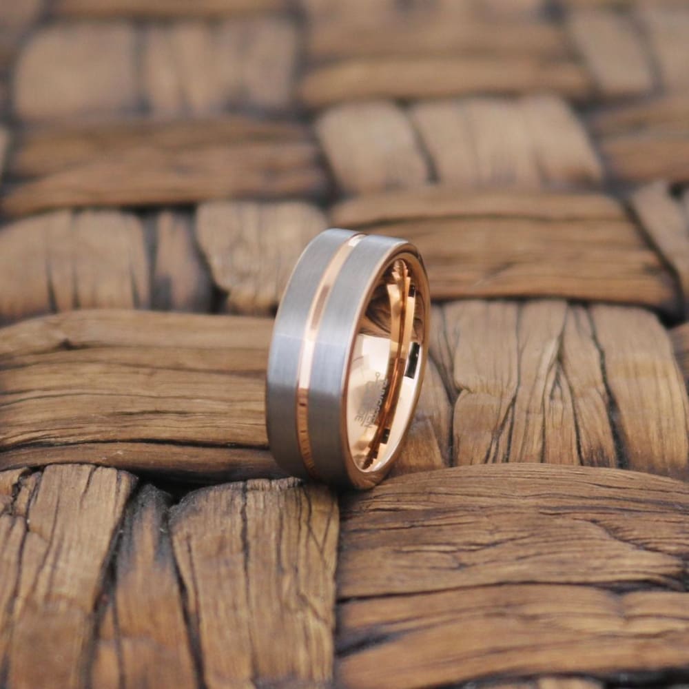 White Gold Band with Yellow Gold Groove – Pamela Lauz Jewellery