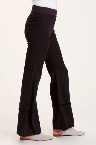 Terraced Wide Leg Pant in Black – XCVI