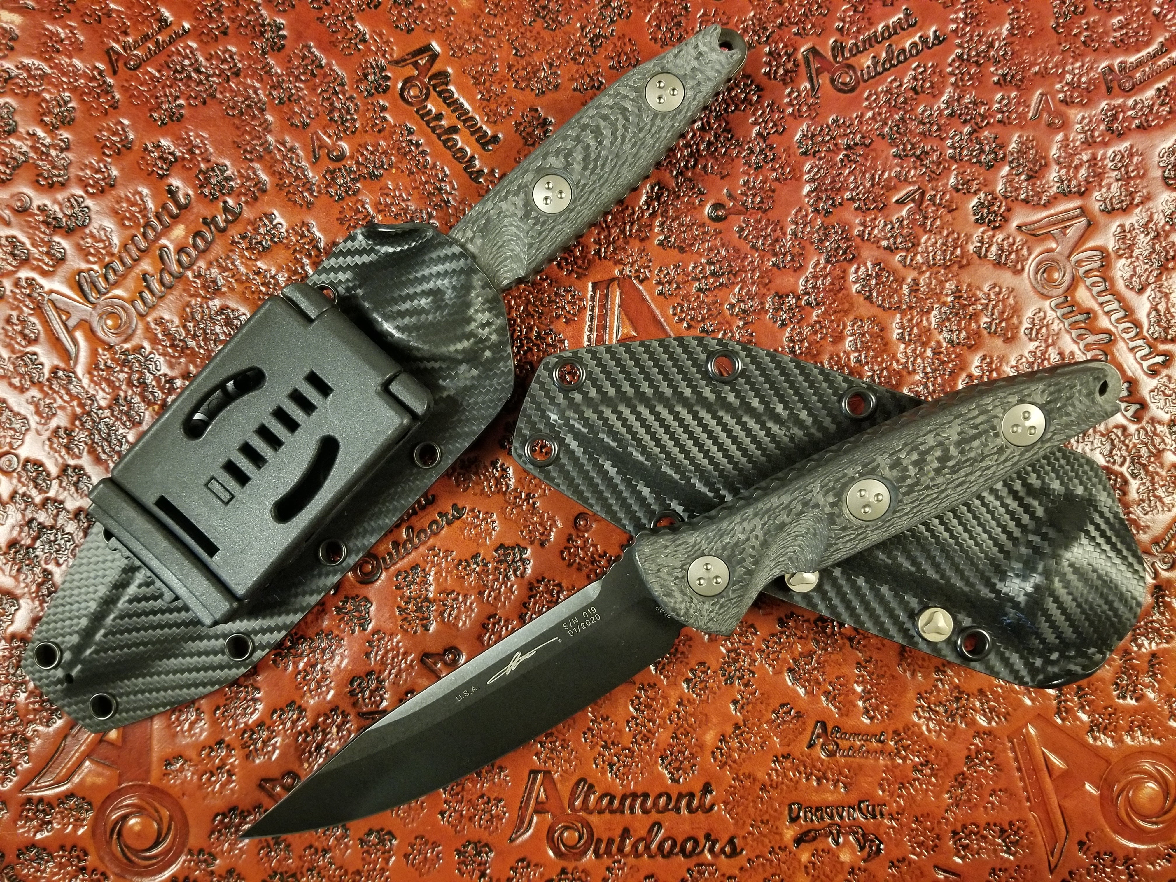 Microtech Socom Alpha Fixed Blade Knife DLC Carbon Fiber Signature