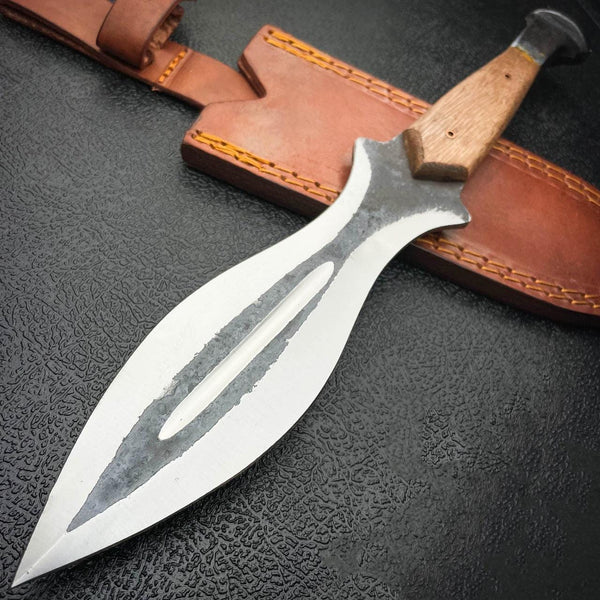 8 inches Long Hand Forged Spear Point Gut Hook Skinning Knife