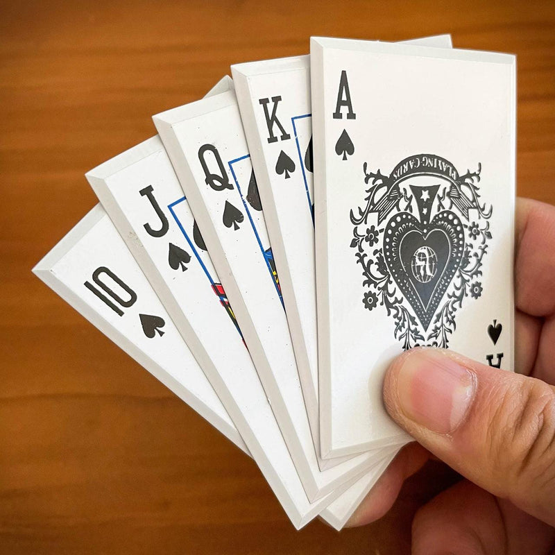 https://cdn.shopify.com/s/files/1/2353/2381/products/blade-addict-other-blackjack-throwing-cards-29417951854791_800x.jpg?v=1647562888