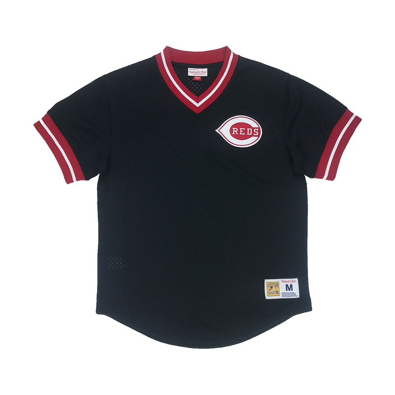 black cincinnati reds shirt