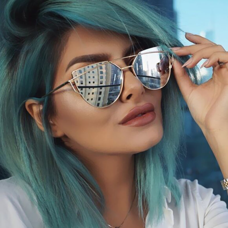 mirrored sunglasses