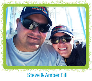 Steve and Amber Fill Docktail boat bar
