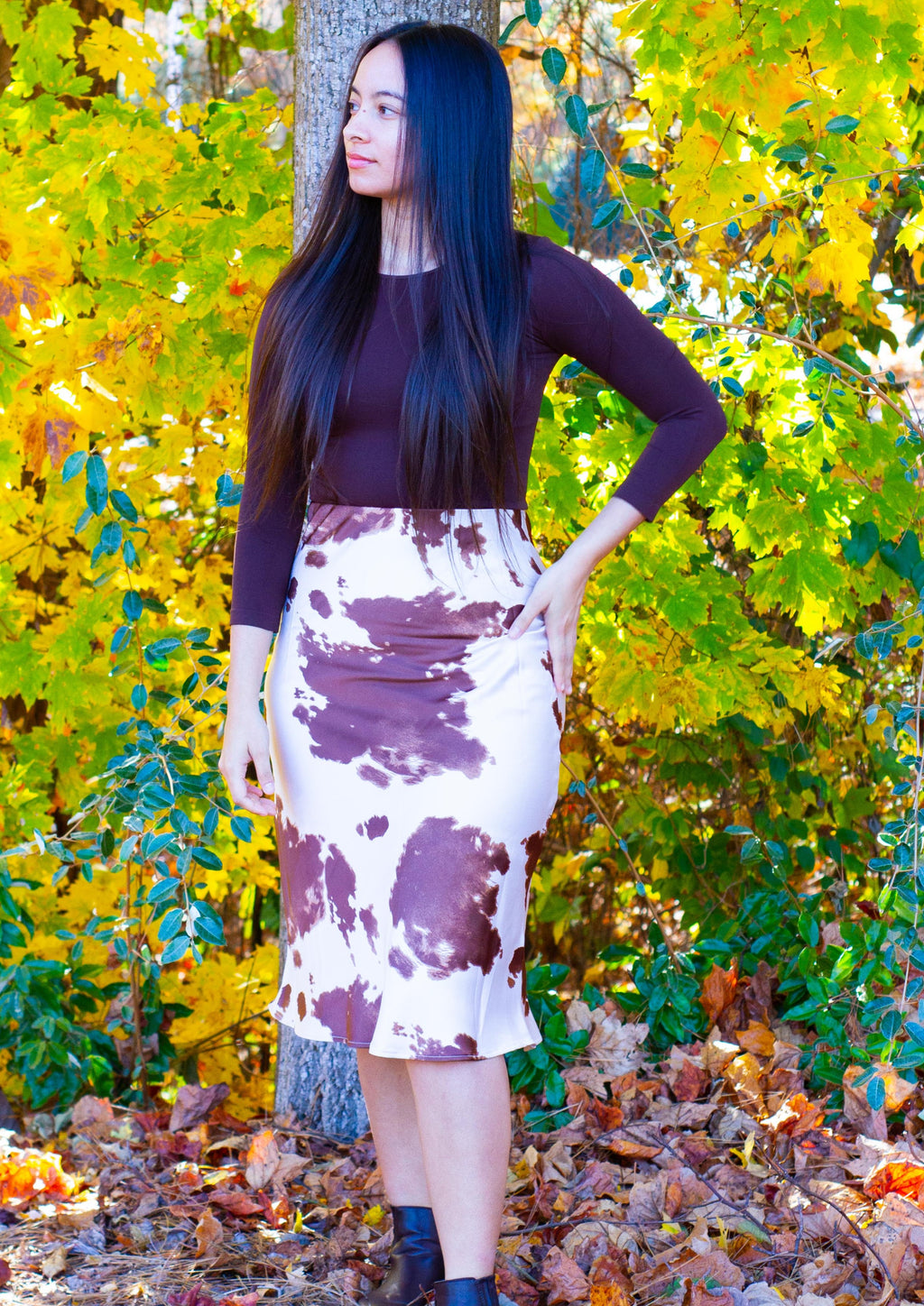 Modest Pencil Skirts Solid in Color with Banded Elastic Waist – Apostolic  Clothing Company