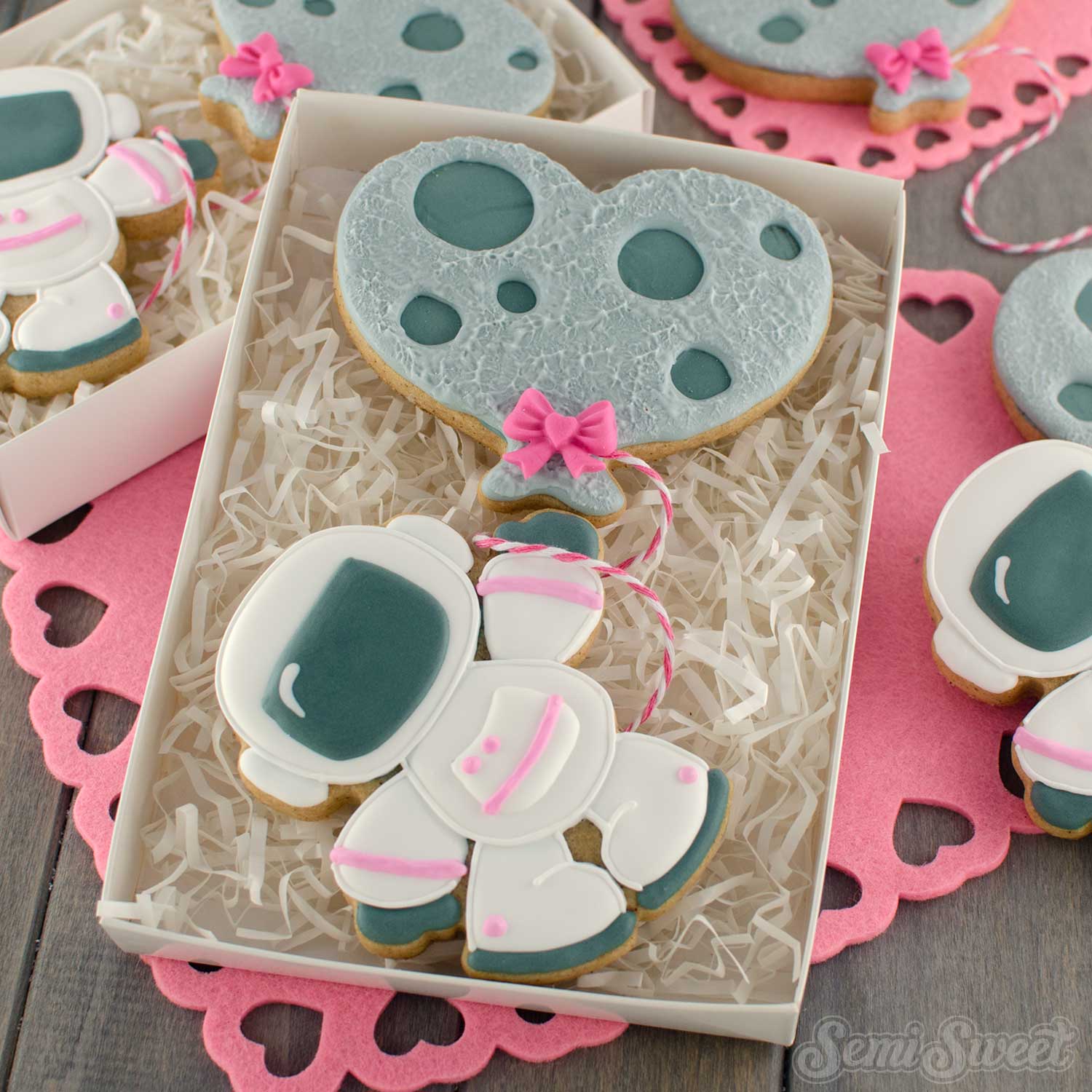 Arrow Heart Cookie Cutter — SUGARBOMBE