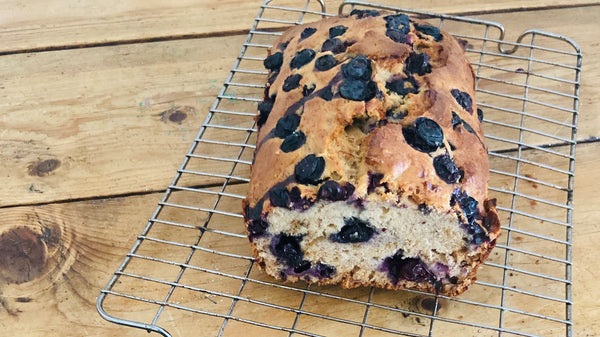 Banana and Blueberry Spelt loaf to wrap with your BeeBee & Leaf wrap