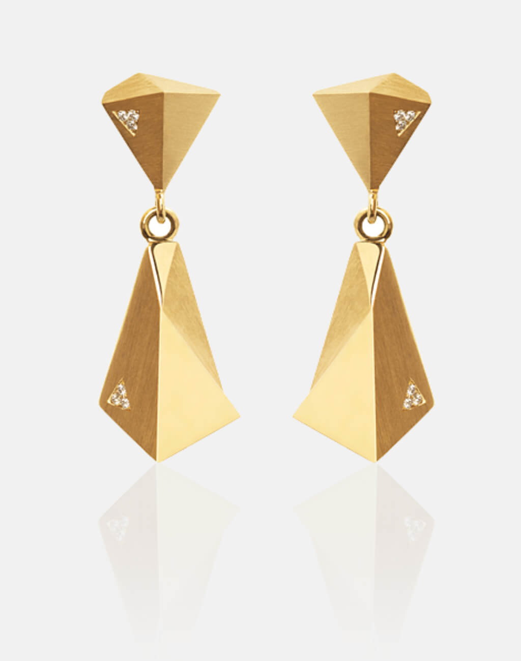 Stealth | Ohrringe, Ohrhänger 750/- Gelbgold, 12 Brillanten, Diamanten | earrings 18kt yellow gold, diamonds | SYNO-Schmuck.com