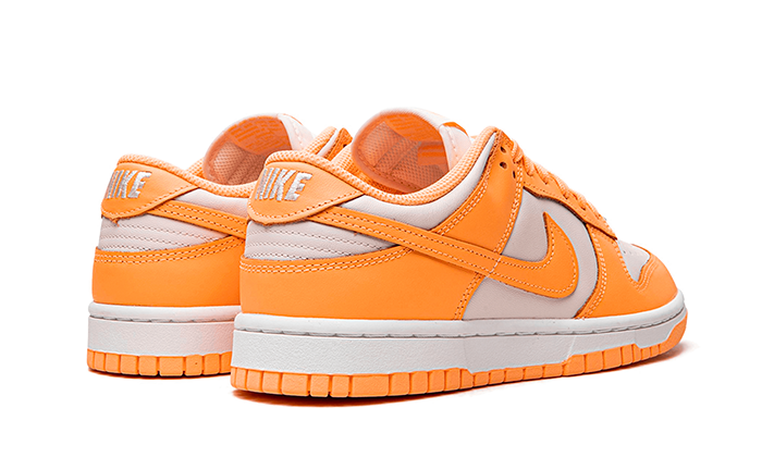 Buty damskie Nike Dunk Low - Pomarańczowy - DD1503-801