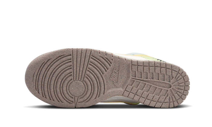 Nike Dunk Low SE Women's Shoes - Grey - DQ0265-100