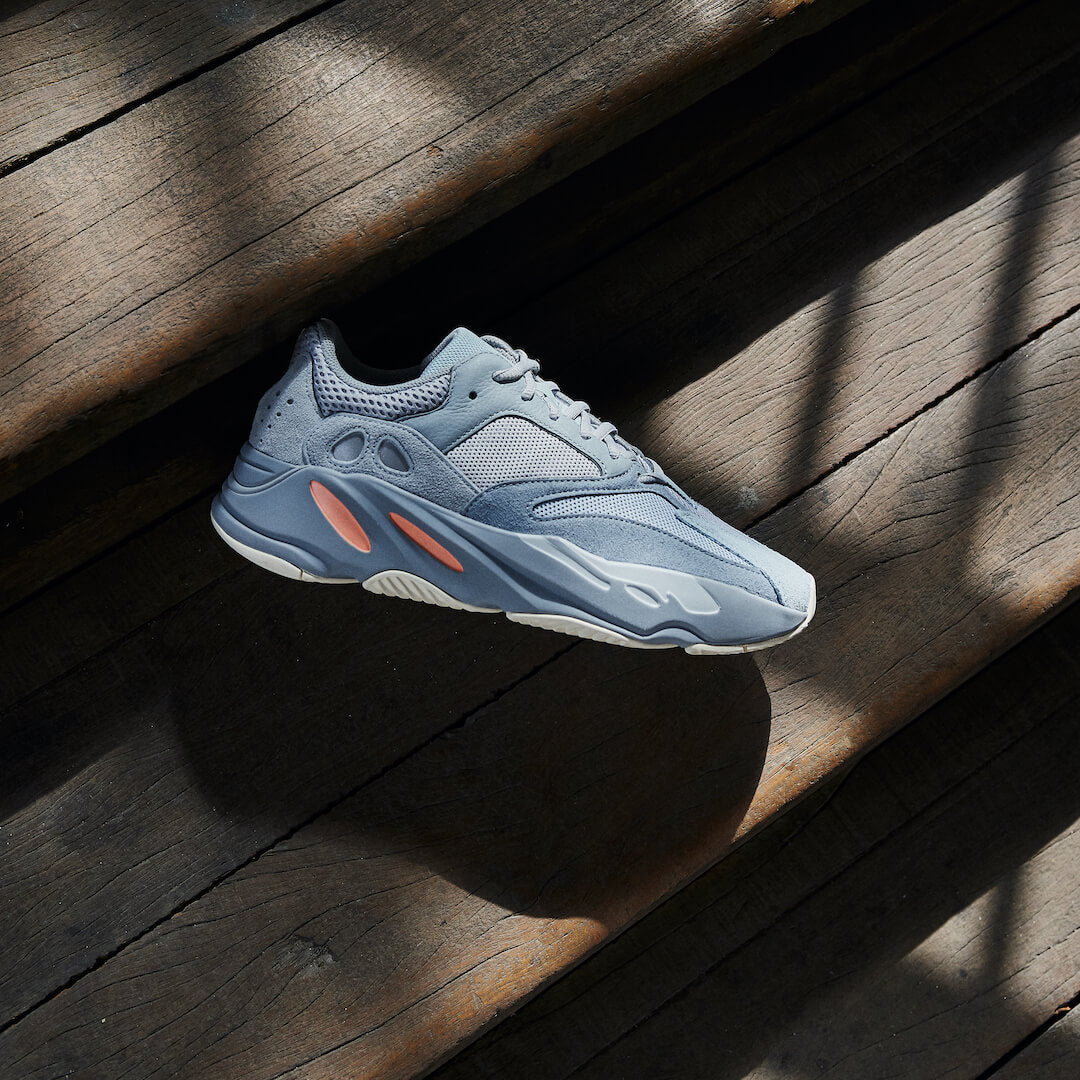 yeezy 700 taille 38