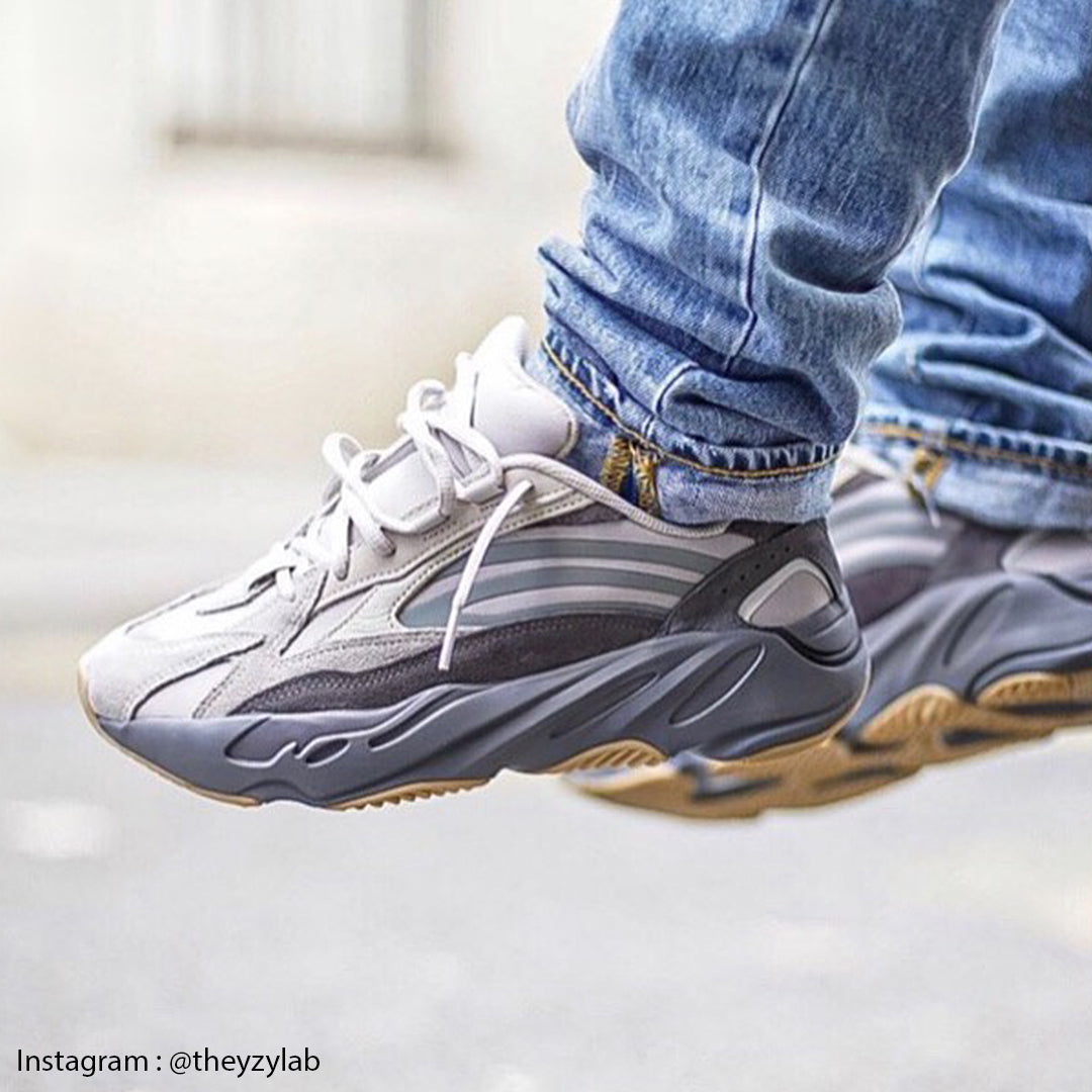 yeezy 700 Photography Carousell Hong Kong