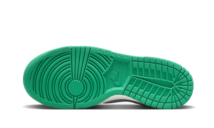 Nike Dunk High Older Kids' Shoe - Grey - DB2179-002