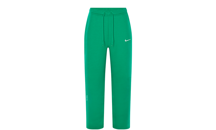 https://cdn.shopify.com/s/files/1/2358/2817/files/nike-nocta-tech-fleece-open-hem-pant-stadium-green-1.png?v=1690530825