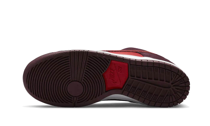 Nike SB Dunk Low Cherry - DM0807-600