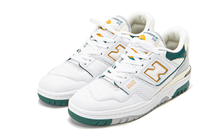 New Balance Hombre 550 in Blanca/Verde/Gris, Leather, Talla 47.5 - BB550PWC