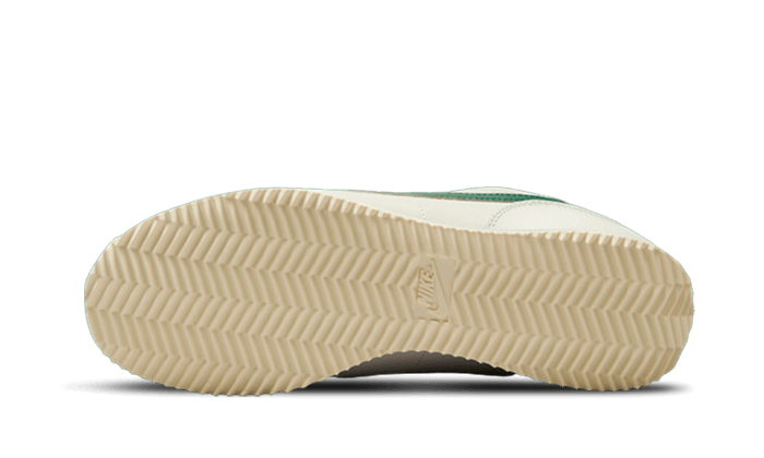 Nike W Cortez Sneakers in Sail/Malachite/Black - DN1791-101