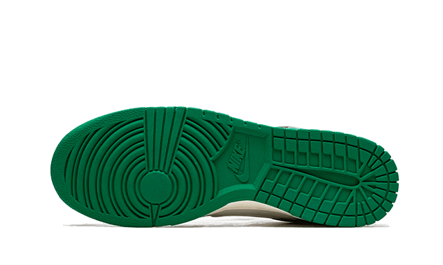 Nike Dunk Low SE Lottery Green Pale Ivory - Livraison 48h