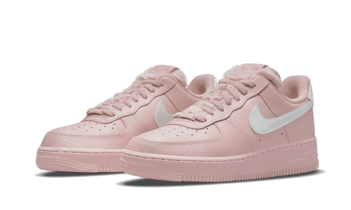 Sapatilhas Air Force 1'07 para mulher - Rosa - DO6724-601