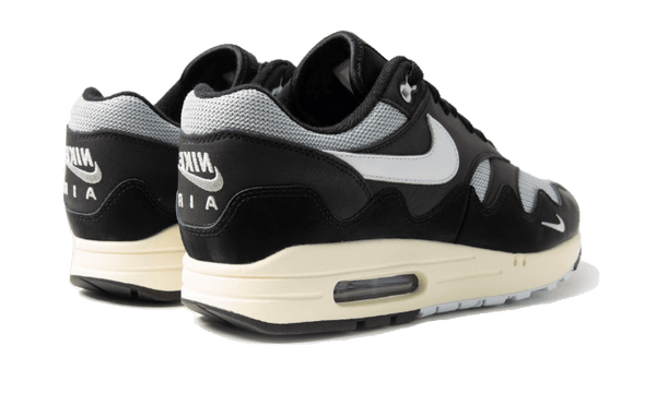 nike air max 1 gs black