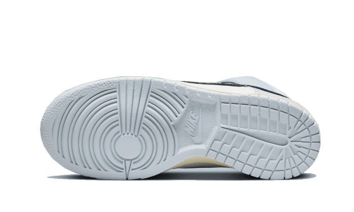 Nike Dunk High Older Kids' Shoes - White - DB2179-110