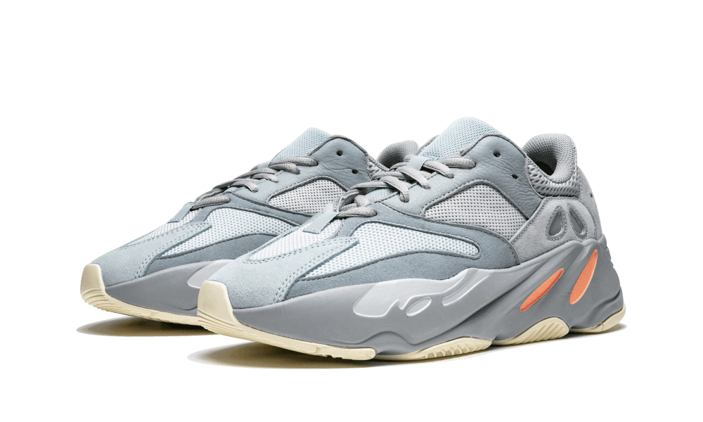 fausse yeezy 700