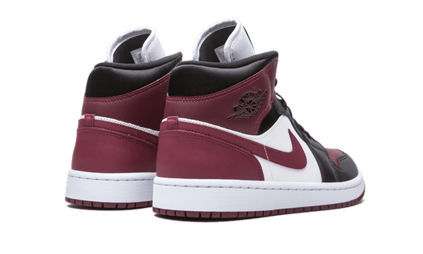 air jordan 1 mid black beetroot