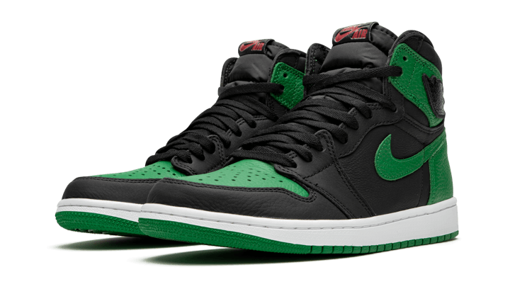 Air Jordan 1 Retro High OG Pine Green Black