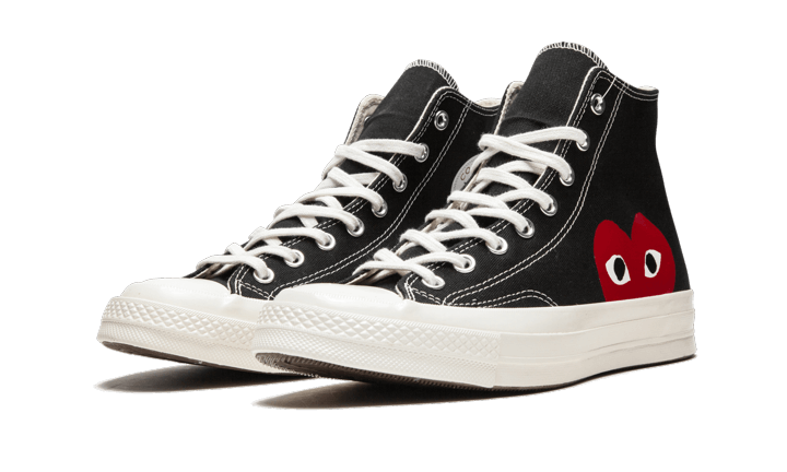 Converse Logo Play All Star Chuck '70 Hi – Feature