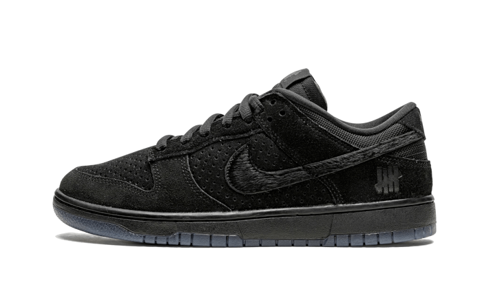 undefeated x nike dunk low 5 on it