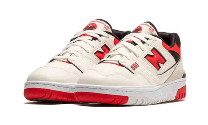 New Balance Uomo 550 in Bianca/Rossa/Nero, Leather, Taglia 40 - BB550VTB