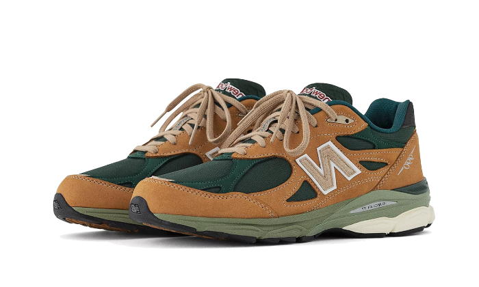 New Balance Hombre Made in USA 990v3 in Marrón/Verde, Leather, Talla 36 - M990WG3
