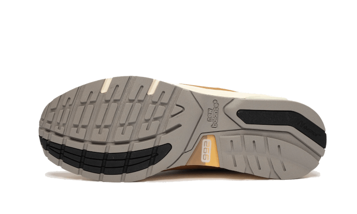 New Balance 黄褐色 992 美产运动鞋 - M992LX