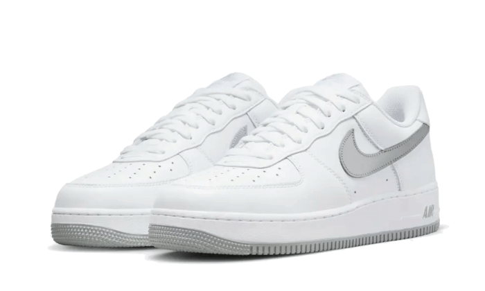 Buty męskie Nike Air Force 1 Low Retro - Biel - DZ6755-100