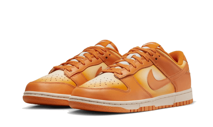 Buty damskie Nike Dunk Low - Pomarańczowy - DX2953-800