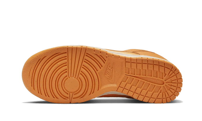 Buty damskie Nike Dunk Low - Pomarańczowy - DX2953-800