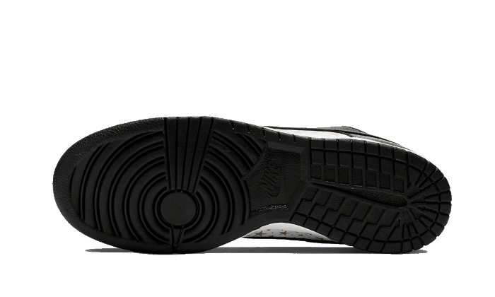 Supreme Nike SB Dunk Low White Black DH3228-102