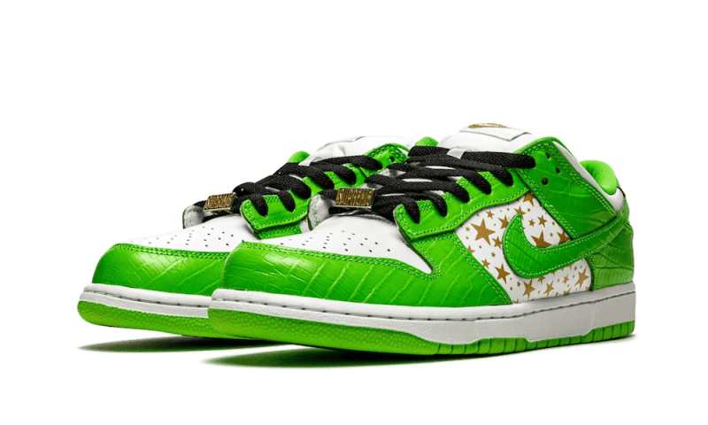 Nike SB Dunk Low Supreme Mean Green