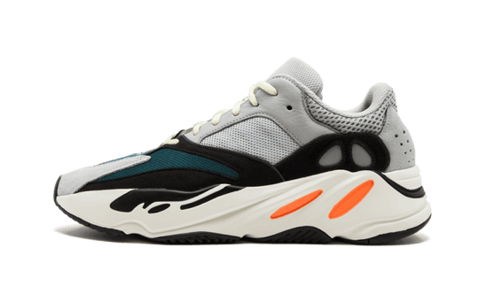 yeezy womens 700