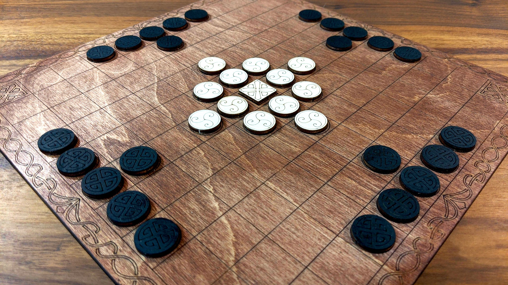 Hnefatafl - Viking Chess - The King's Table DIY Project Files (Digital