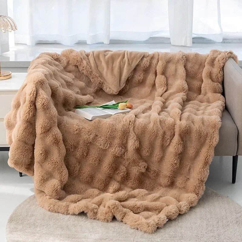 Super Soft Plush Winter Blanket - The House Of BLOC product image