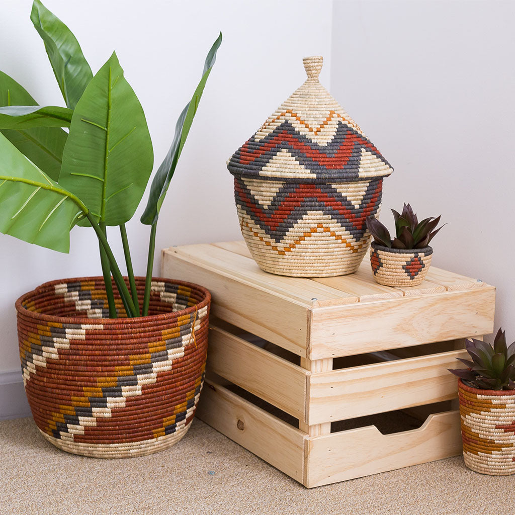 BINDUKA BASKET PLANTER