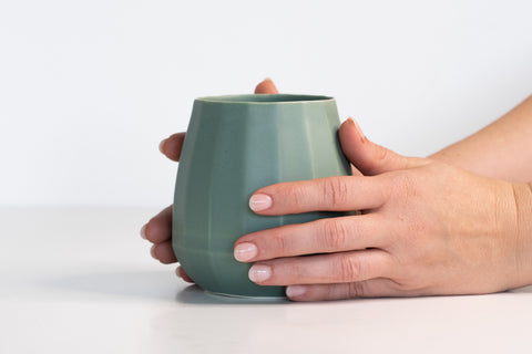 porcelain stemless wine cup