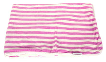 Silly Billyz - Organic Snooze Blanket https://babystuff.co.nz/products/silly-billyz-organic-snooze-blanket This plush striped organic snooze blanket with jersey backing is simply heavenly. Made with 100% organic cotton, its beautifully soft making it the perfect for keeping little ones warm during nap time or gives them a nice soft surface for tummy time. At 75 cm x 100 cm, the versatile size of the snooze blanket makes it...