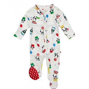 piccalilly - penguin footed sleepsuit https://babystuff.co.nz/products/piccalilly---penguin-footed-sleepsuit A cute gender neutral footed baby romper featuring magical penguins in a unisex colour pallet. Designed with a baby's first Christmas in mind. Designed for babies who dislike being dressed over the head we've created a romper with popper opening down the front and down both legs - tah dah! Chemical free organic cotton...