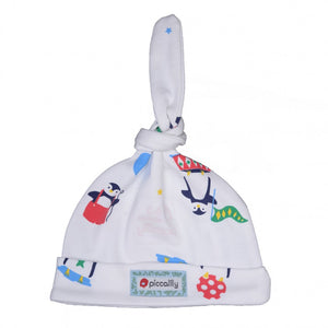 piccalilly - penguin - baby hat https://babystuff.co.nz/products/piccalilly---penguin---baby-hat A lovely unisex baby hat features a single knot which can be tied to perfectly fit baby's head. This cute little hat has a bright all-over-print with magical arctic penguins. Chemical free organic cotton is kinder to wear on delicate skin. Unisex design with unisex colours making it perfect for a baby girl or a baby bo...