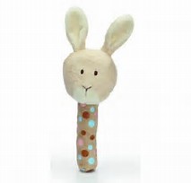 diinglisar - Rattle https://babystuff.co.nz/products/diinglisar-rattle Gorgeous rattles for little ones from the Diinglisar! With a faux mirror on the other side, this cute bunny will delight your baby in their own reflection! Snugglebug Direct are delighted to offer a selection of Teddykompaniet products – a family run Swedish company, well known in Scandinavian countries for its high qu...