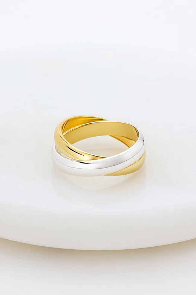 Freya Ring / 8 Face & Mist The Alimrose Leni Lamby in